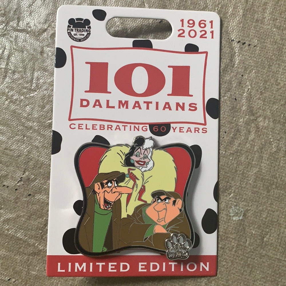 Disney 101 Dalmatians 60th Anniversary LE Cruella